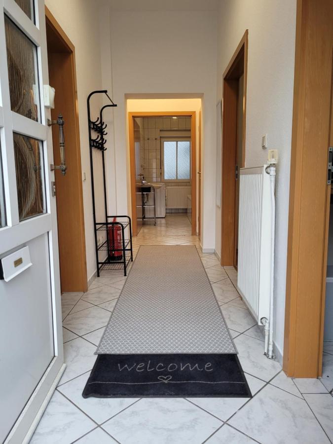 Wohnung In Oberhausen: Zentral & Ruhig, Eigener Eingang Oberhausen  Extérieur photo