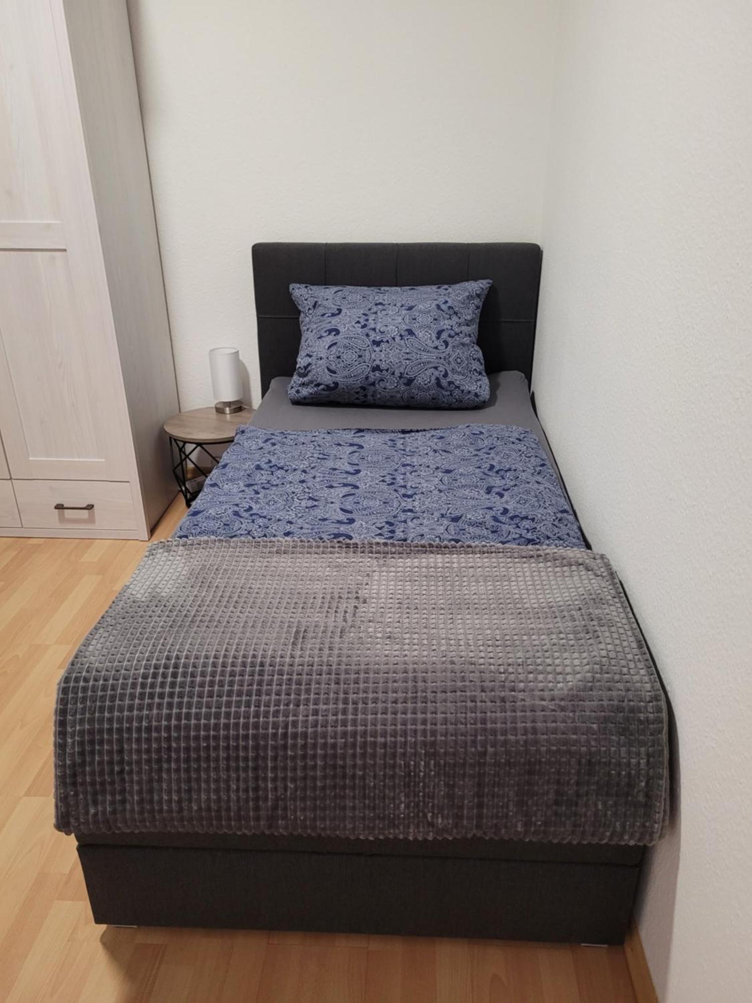 Wohnung In Oberhausen: Zentral & Ruhig, Eigener Eingang Oberhausen  Extérieur photo